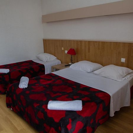 Hotel Durand Le Patio Ales Bagian luar foto