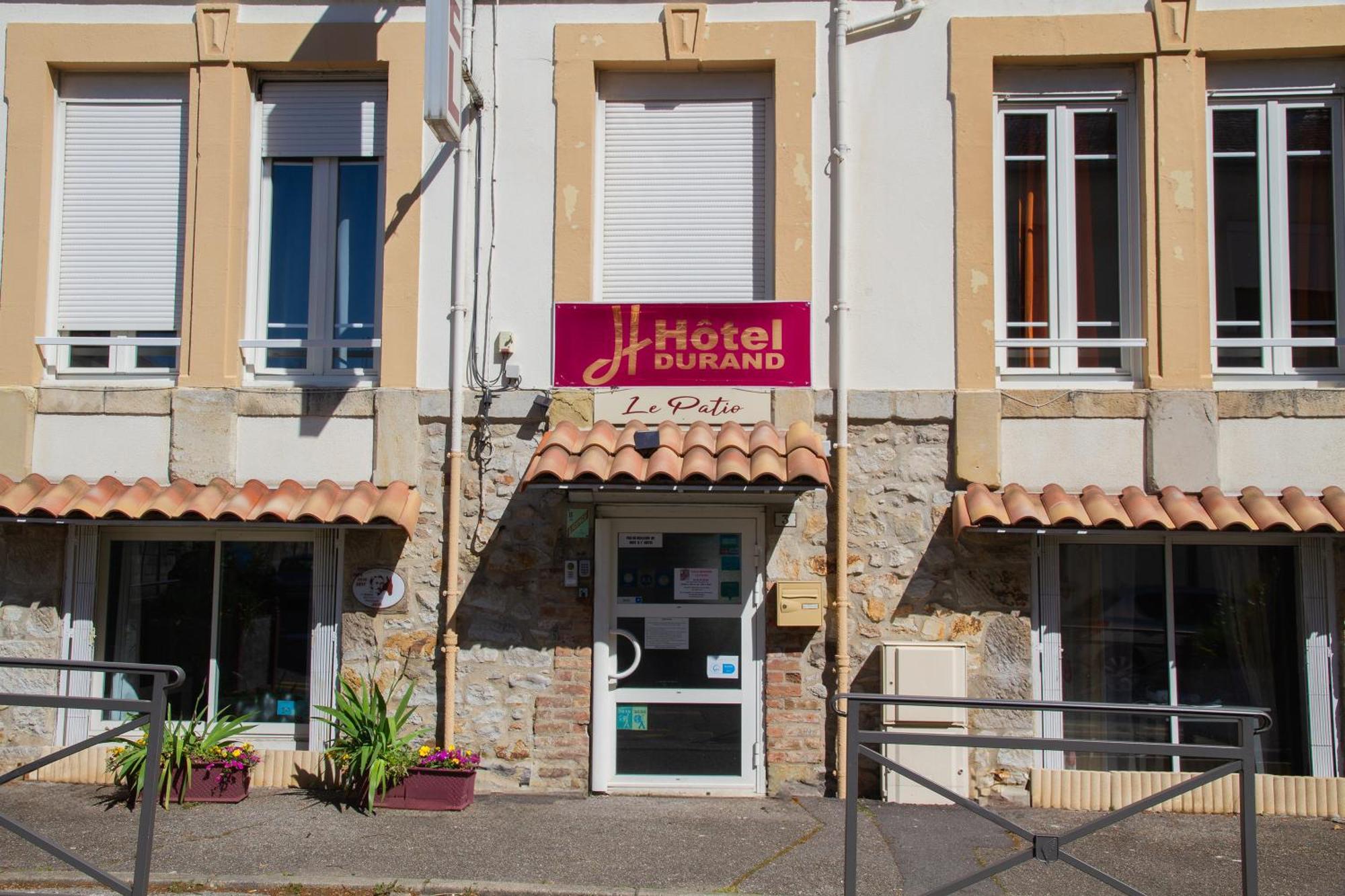 Hotel Durand Le Patio Ales Bagian luar foto